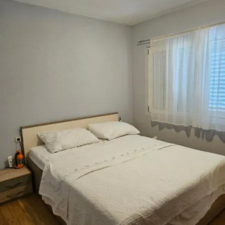 Apartment Villa Trpanj
