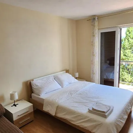 Apartment Villa Trpanj
