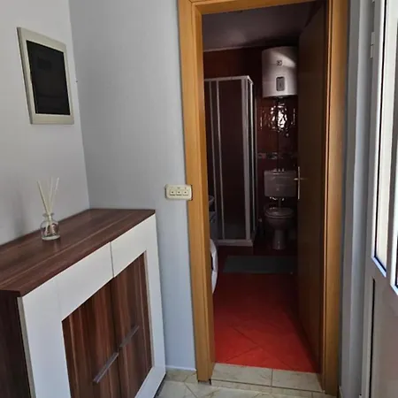 Villa Trpanj Apartment *