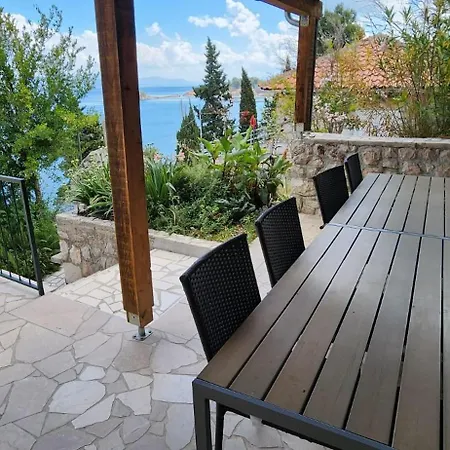 Villa Trpanj