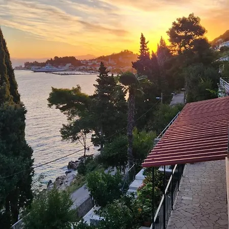 Villa Trpanj *